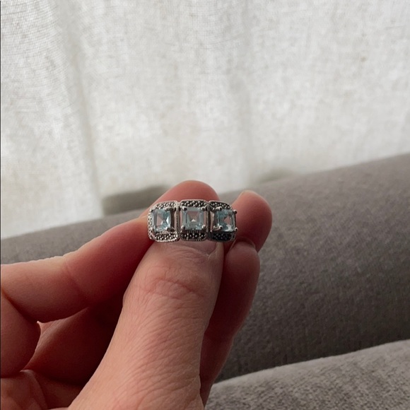 Aquamarine and sterling silver ring - Picture 3 of 5
